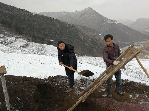 老百姓不脫貧，我絕不撤退——記國網甘肅省電力公司駐村前線指揮部負責人趙宣安