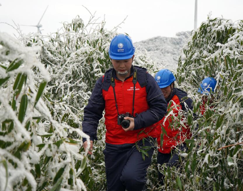 國網重慶武隆供電公司：當好電力先行官 迎戰(zhàn)寒潮保供電