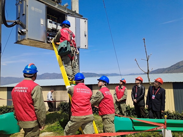 湖北竹溪供電公司保春茶生產(chǎn)供電助力鄉(xiāng)村振興順利推進