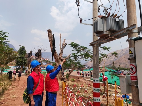 國網會理市供電公司：電力護航民族盛會 4萬余人潑水狂歡