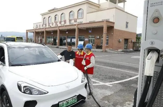 新能源汽車加快進入農(nóng)村市場，普及還需邁過三道坎