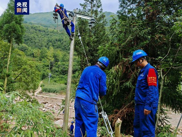 四川漢源山洪受災(zāi)地區(qū)超八成居民用戶恢復(fù)供電